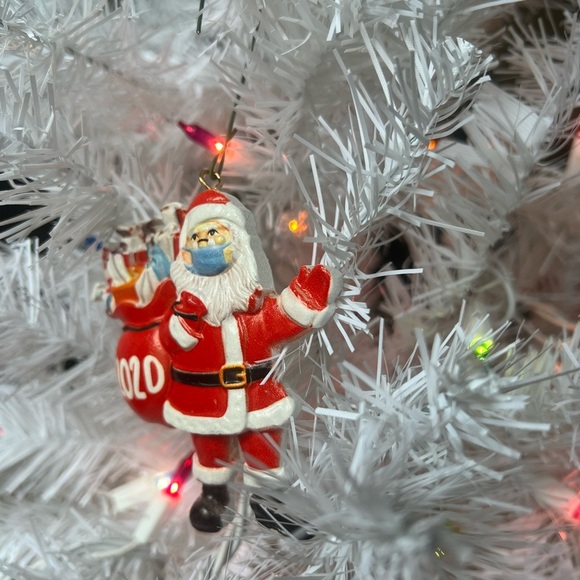 ❤️2020 Santa Clause Ornament‼️FINAL SALE - Picture 2 of 7